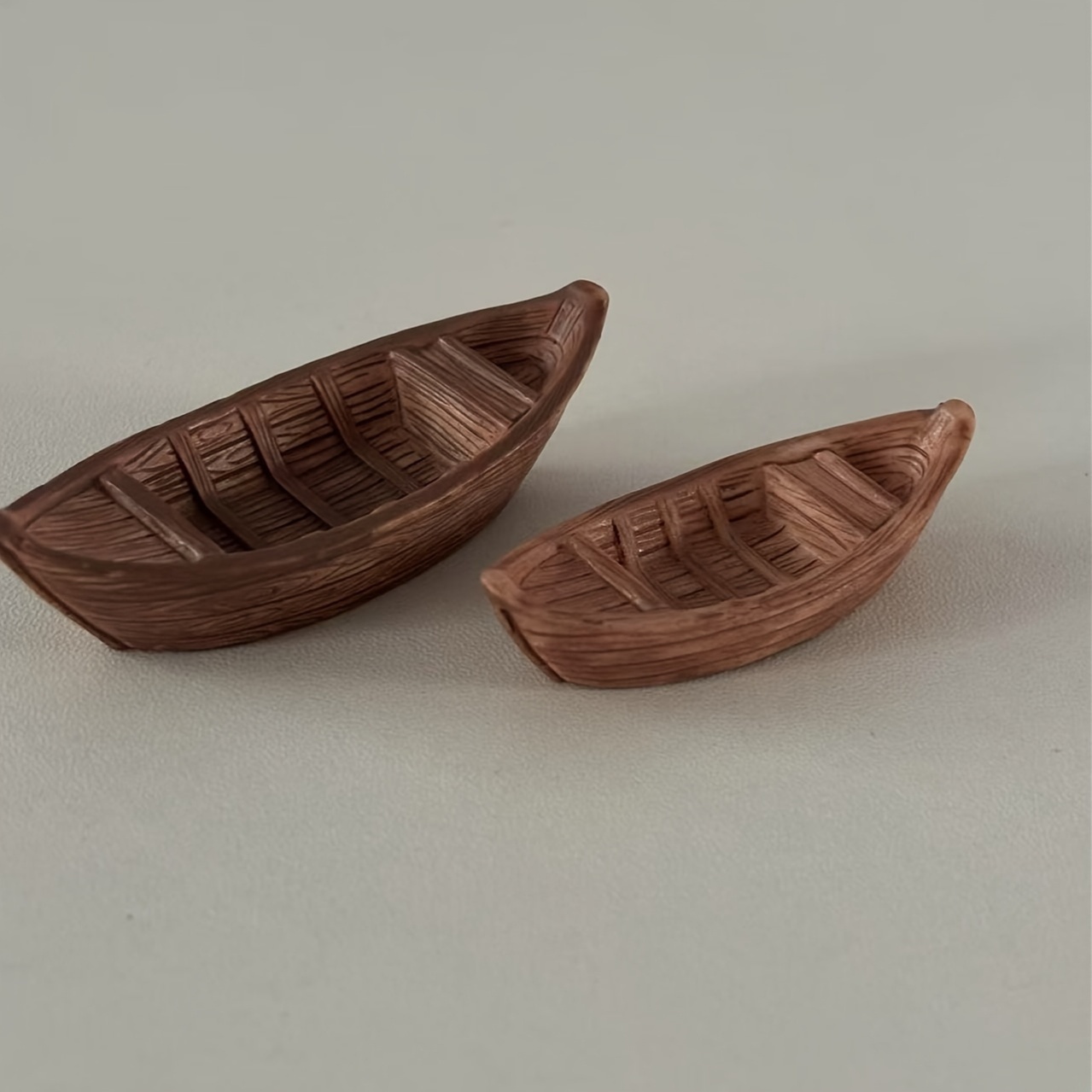 Aquarium Marina - 2 Mini Boats - Realistic Floating